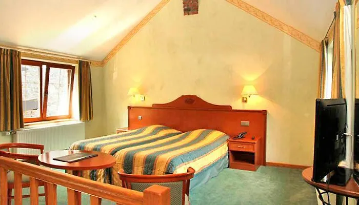 Sy Select Place Апартаменты Феррьер